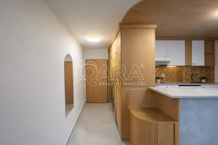 Pronájem bytu 1+kk, Praha, Školská, 30 m2