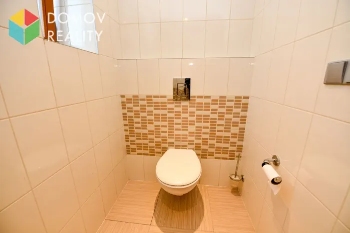 Pronájem bytu 2+kk, Králův Dvůr, Obchodní, 42 m2