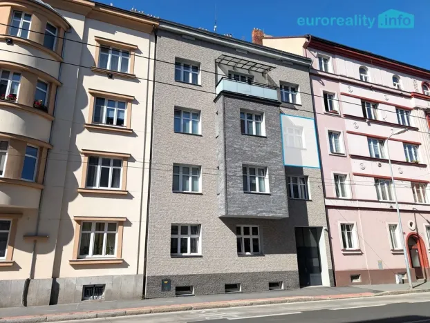 Pronájem bytu 2+kk, Plzeň, Dobrovského, 49 m2