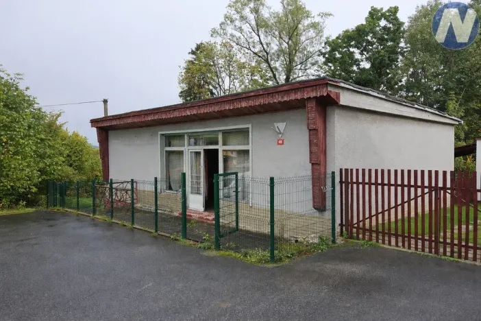 Prodej obchodního prostoru, Bošice, 135 m2