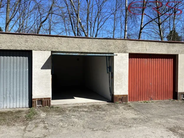 Pronájem garáže, Liberec, Žitavská, 19 m2