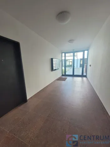 Pronájem bytu 2+kk, Liberec - Liberec V-Kristiánov, 8. března, 60 m2