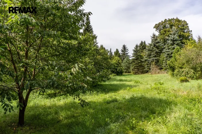 Prodej pozemku pro bydlení, Kamenice, 2699 m2