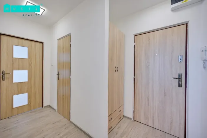 Pronájem bytu 2+1, Olomouc - Povel, kpt. Jaroše, 55 m2