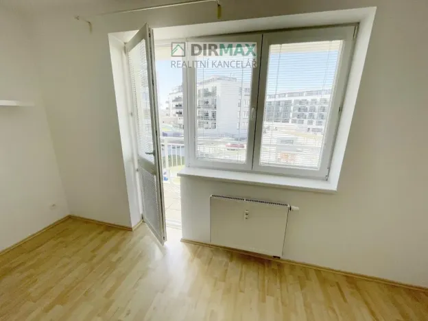 Pronájem bytu 1+kk, Plzeň - Jižní Předměstí, Goldscheiderova, 39 m2