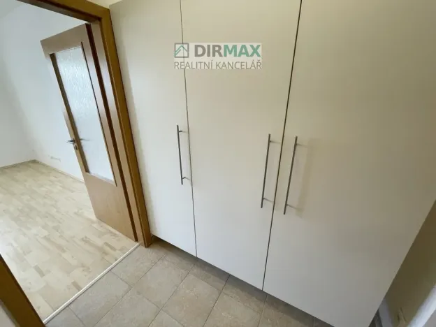 Pronájem bytu 1+kk, Plzeň - Jižní Předměstí, Goldscheiderova, 39 m2