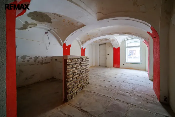 Prodej obchodního prostoru, Cheb, Cechovní, 158 m2