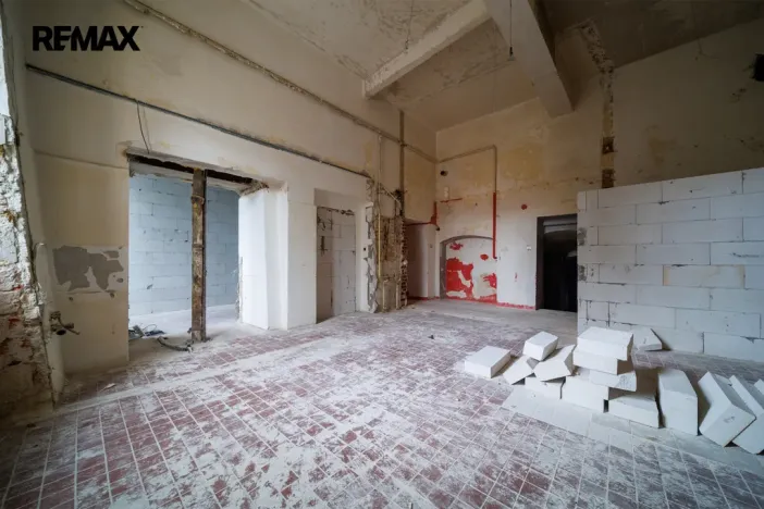 Prodej obchodního prostoru, Cheb, Cechovní, 158 m2