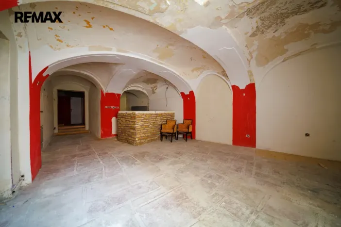 Prodej obchodního prostoru, Cheb, Cechovní, 158 m2