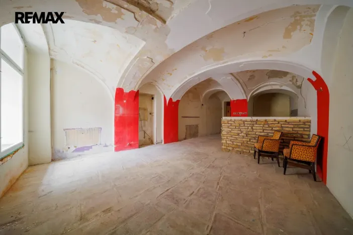 Prodej obchodního prostoru, Cheb, Cechovní, 158 m2