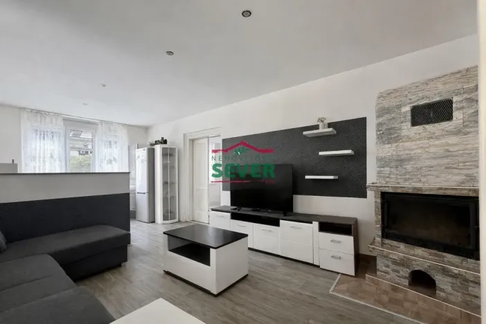 Prodej vícegeneračního domu, Bitozeves - Nehasice, 292 m2