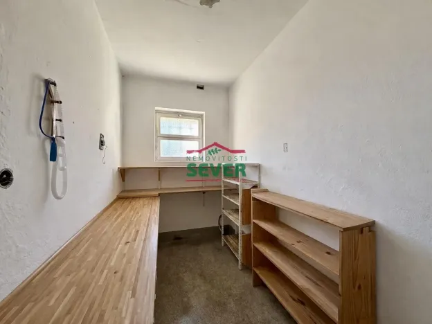 Prodej vícegeneračního domu, Bitozeves - Nehasice, 292 m2