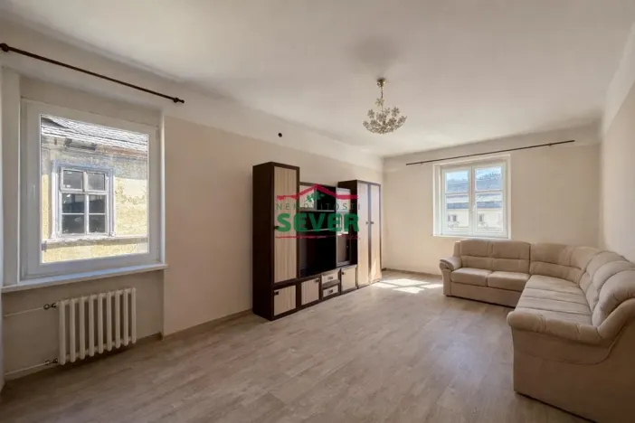 Prodej vícegeneračního domu, Bitozeves - Nehasice, 292 m2