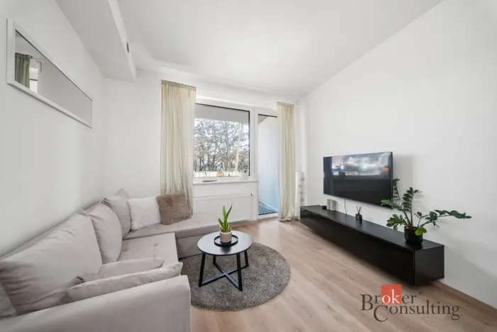 Pronájem bytu 2+kk, Praha - Hloubětín, Kbelská, 45 m2