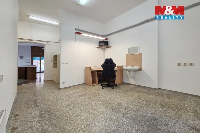 Pronájem obchodního prostoru, Karlovy Vary, Koptova, 57 m2