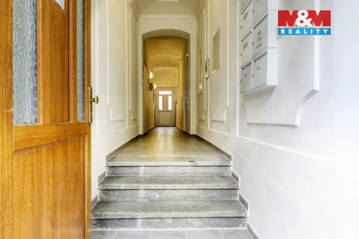 Pronájem bytu 1+1, Plzeň - Východní Předměstí, Koterovská, 37 m2