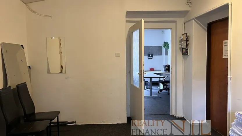 Pronájem obchodního prostoru, Plzeň, Tylova, 55 m2