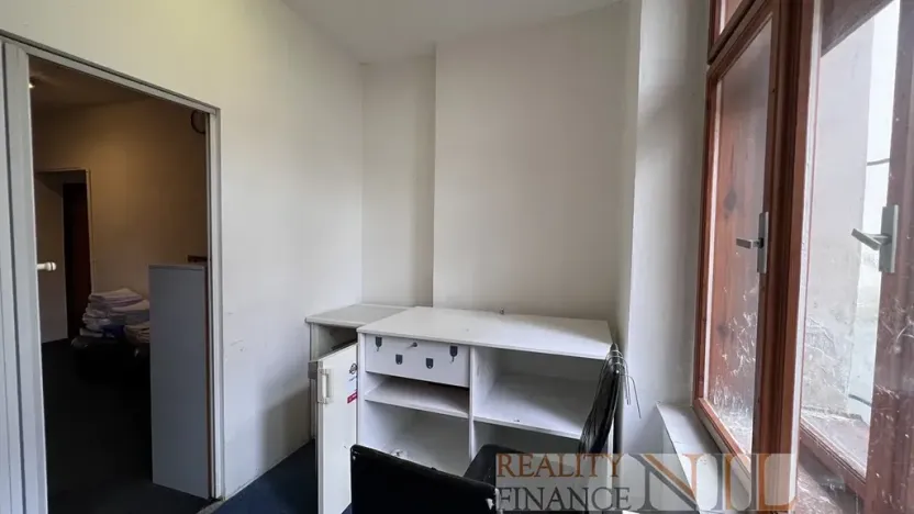 Pronájem obchodního prostoru, Plzeň, Tylova, 55 m2