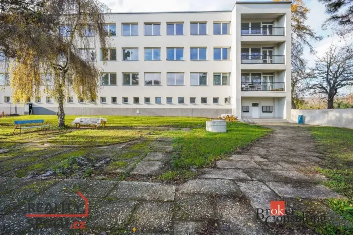 Pronájem bytu 2+kk, Mlékojedy, 50 m2