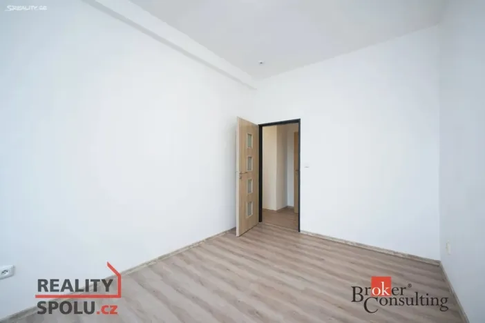 Pronájem bytu 2+kk, Mlékojedy, 50 m2