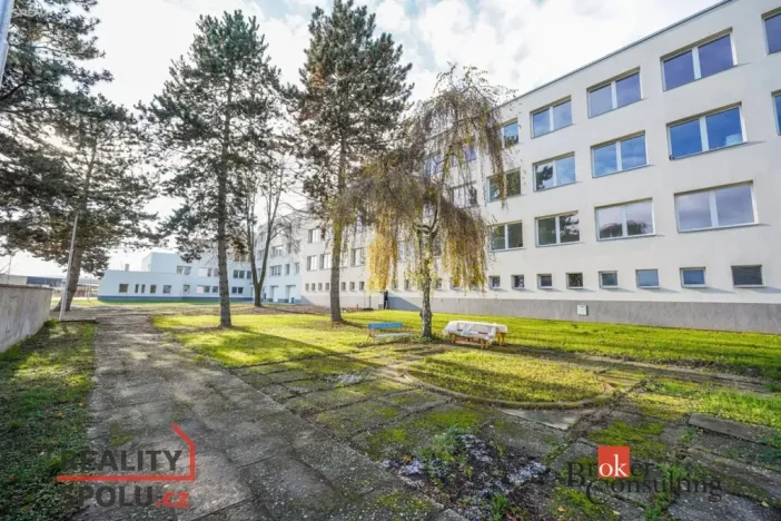 Pronájem bytu 2+kk, Mlékojedy, 50 m2