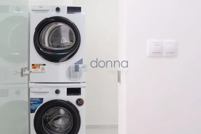 Pronájem bytu 3+kk, Praha, U Sluncové, 98 m2