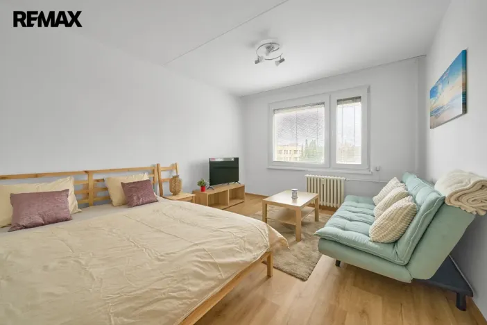 Prodej bytu 1+1, Hradec Králové - Třebeš, Pod Zámečkem, 38 m2