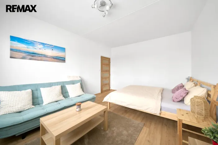 Prodej bytu 1+1, Hradec Králové - Třebeš, Pod Zámečkem, 38 m2