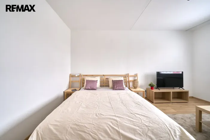 Prodej bytu 1+1, Hradec Králové - Třebeš, Pod Zámečkem, 38 m2