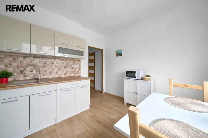 Prodej bytu 1+1, Hradec Králové - Třebeš, Pod Zámečkem, 38 m2