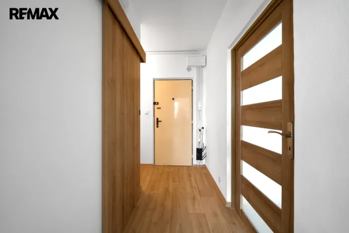 Prodej bytu 1+1, Hradec Králové - Třebeš, Pod Zámečkem, 38 m2