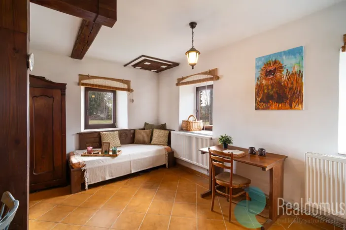 Prodej apartmánu, Malšín - Ostrov, 360 m2