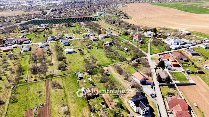 Prodej zahrady, Suchohrdly, 1465 m2