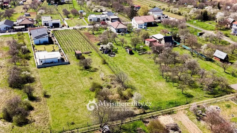 Prodej zahrady, Suchohrdly, 1465 m2