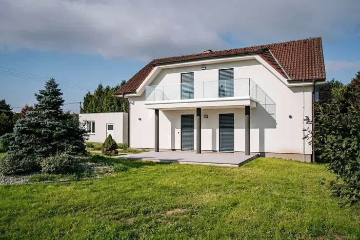 Prodej rodinného domu, Dolní Břežany, Na Zálepech, 150 m2