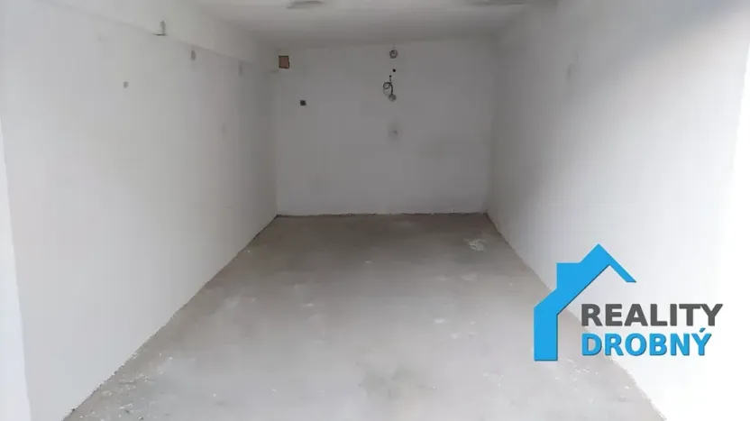 Prodej garáže, Děčín, Kamenická, 18 m2