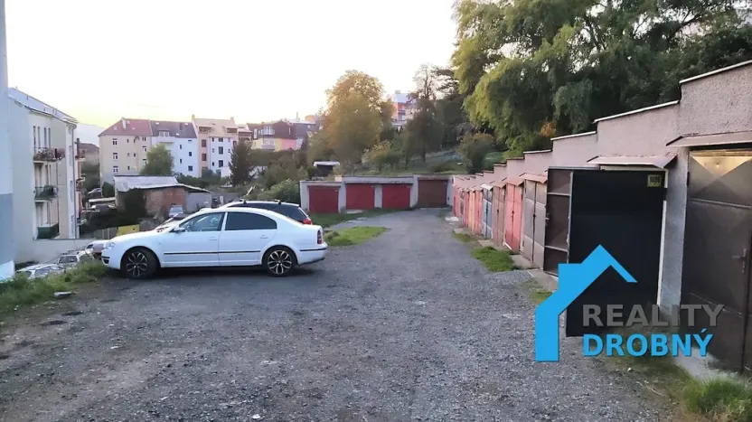 Prodej garáže, Děčín, Kamenická, 18 m2