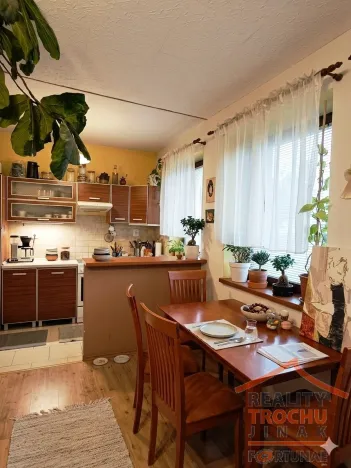 Prodej bytu 3+1, Hořice, Malátova, 69 m2