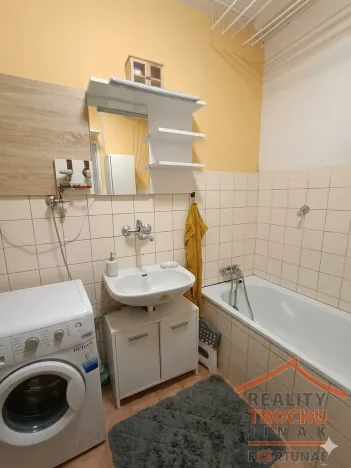 Prodej bytu 3+1, Hořice, Malátova, 69 m2