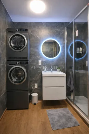 Prodej bytu 3+kk, Karlovy Vary - Drahovice, Východní, 61 m2