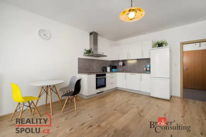 Pronájem bytu 2+kk, Kladno - Kročehlavy, Jaroslava Holečka, 50 m2