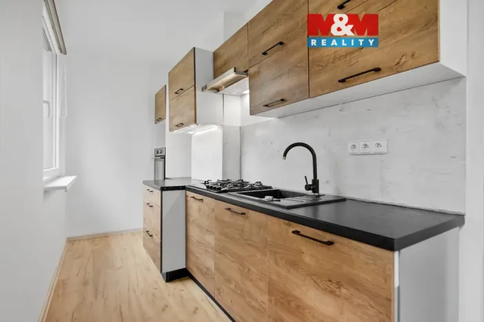 Pronájem bytu 2+1, Tanvald, Sportovní, 57 m2