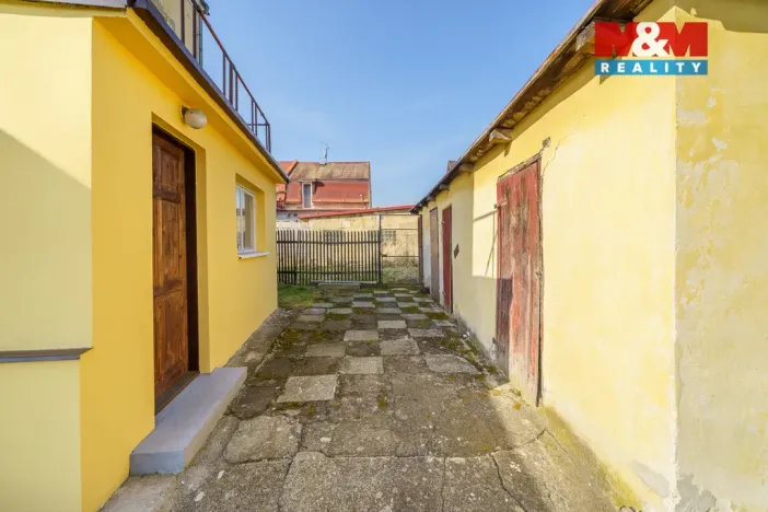 Prodej rodinného domu, Karlovy Vary - Stará Role, Korunní, 96 m2