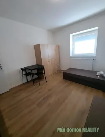 Pronájem pokoje, Praha - Hloubětín, Aloisovská, 13 m2