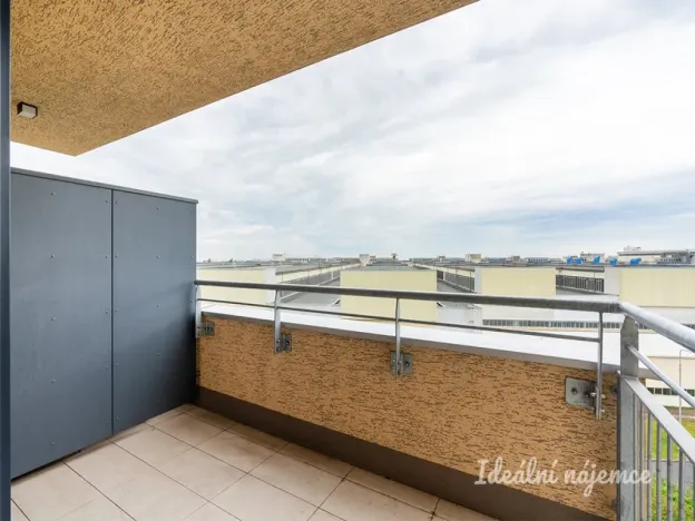 Pronájem bytu 2+kk, Praha - Třebonice, U Radosti, 51 m2