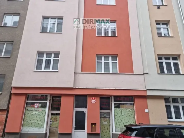 Pronájem bytu 2+kk, Plzeň, Čechova, 44 m2