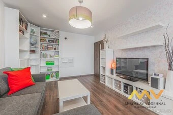 Pronájem bytu 3+1, Hradec Králové - Třebeš, třída Edvarda Beneše, 98 m2