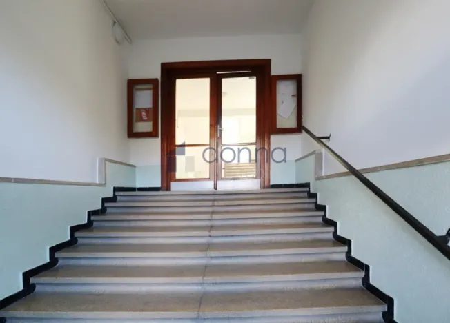 Pronájem bytu 3+1, Praha, Dubečská, 70 m2