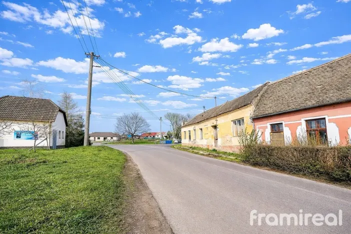 Prodej pozemku pro bydlení, Strachotice, 635 m2