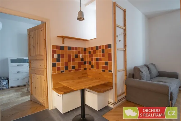 Prodej bytu 2+kk, Praha, U Uranie, 36 m2